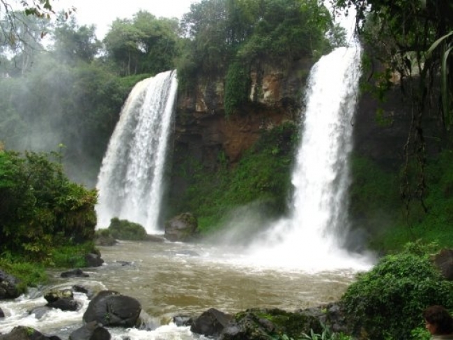 Viaje a Cataratas del Iguaz en Octubre- Paquete de 3 noches - [Argentina]