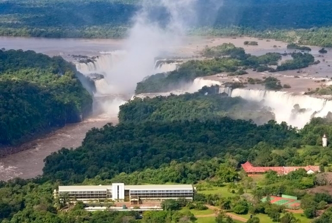 Viaje a las Cataratas del Iguaz desde Espaa Paquete Hotel 4 estrellas 