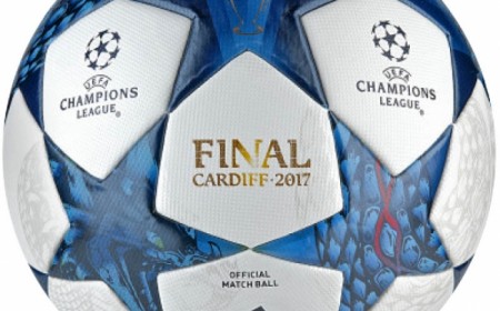Paquete para la final de la Ch...