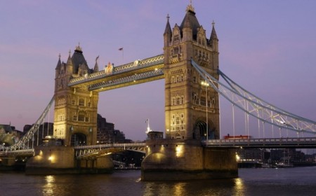 Viaje a Inglaterra en espa�ol ...