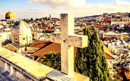 Viaje de Peregrinacin a Tierr...