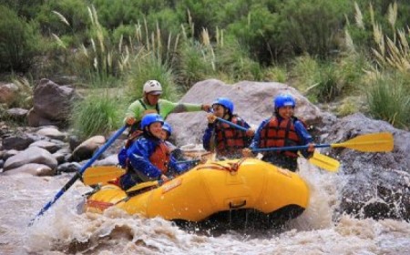 Tour Rafting en Mendoza con Ca...